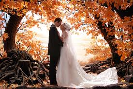 HOW TO SAVE MONEY ON YOUR WEDDING DAY