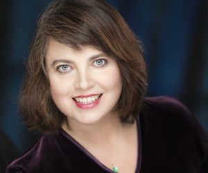How Do I Break Into Stand Up Comedy with Izolda Trakhtenberg